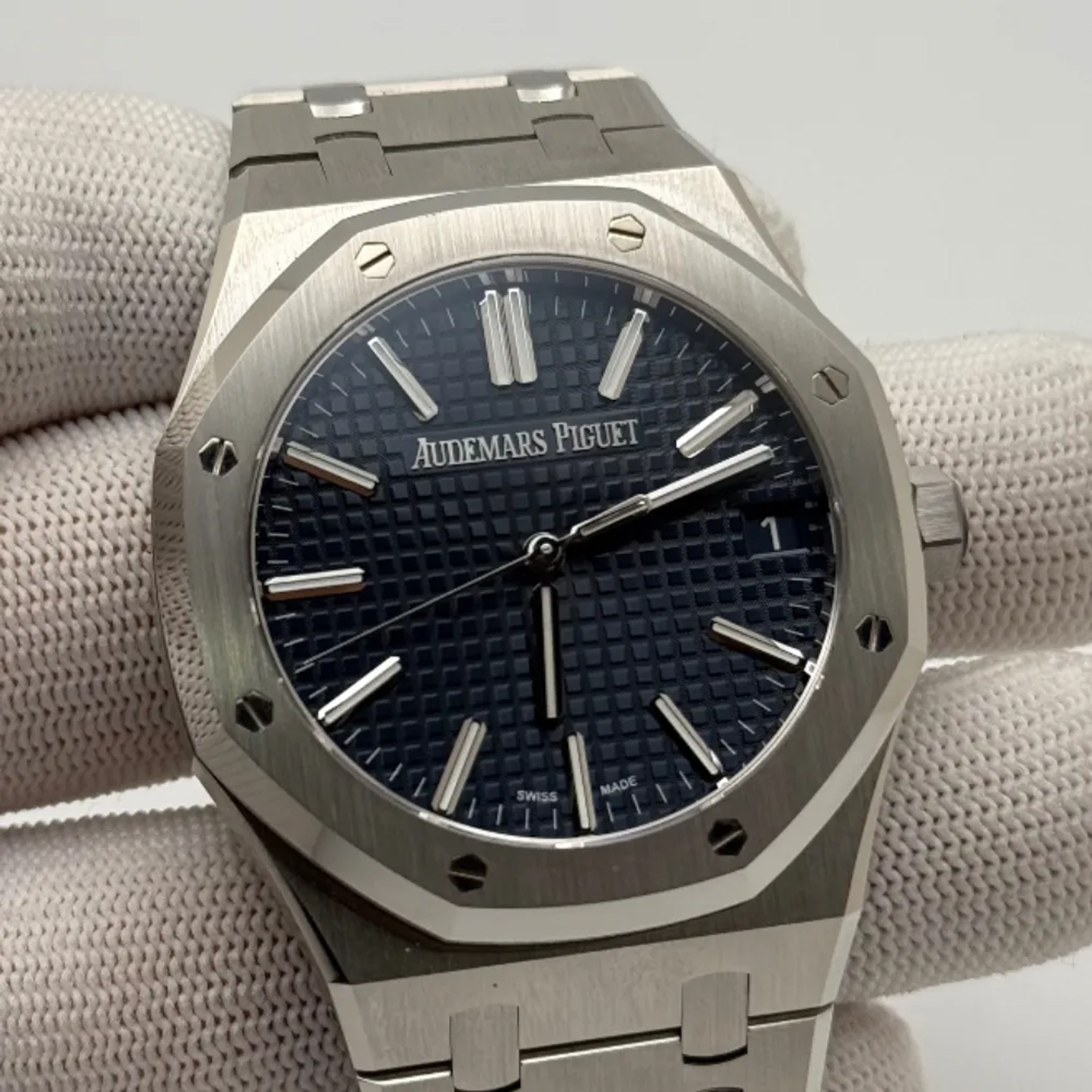 Watch Image