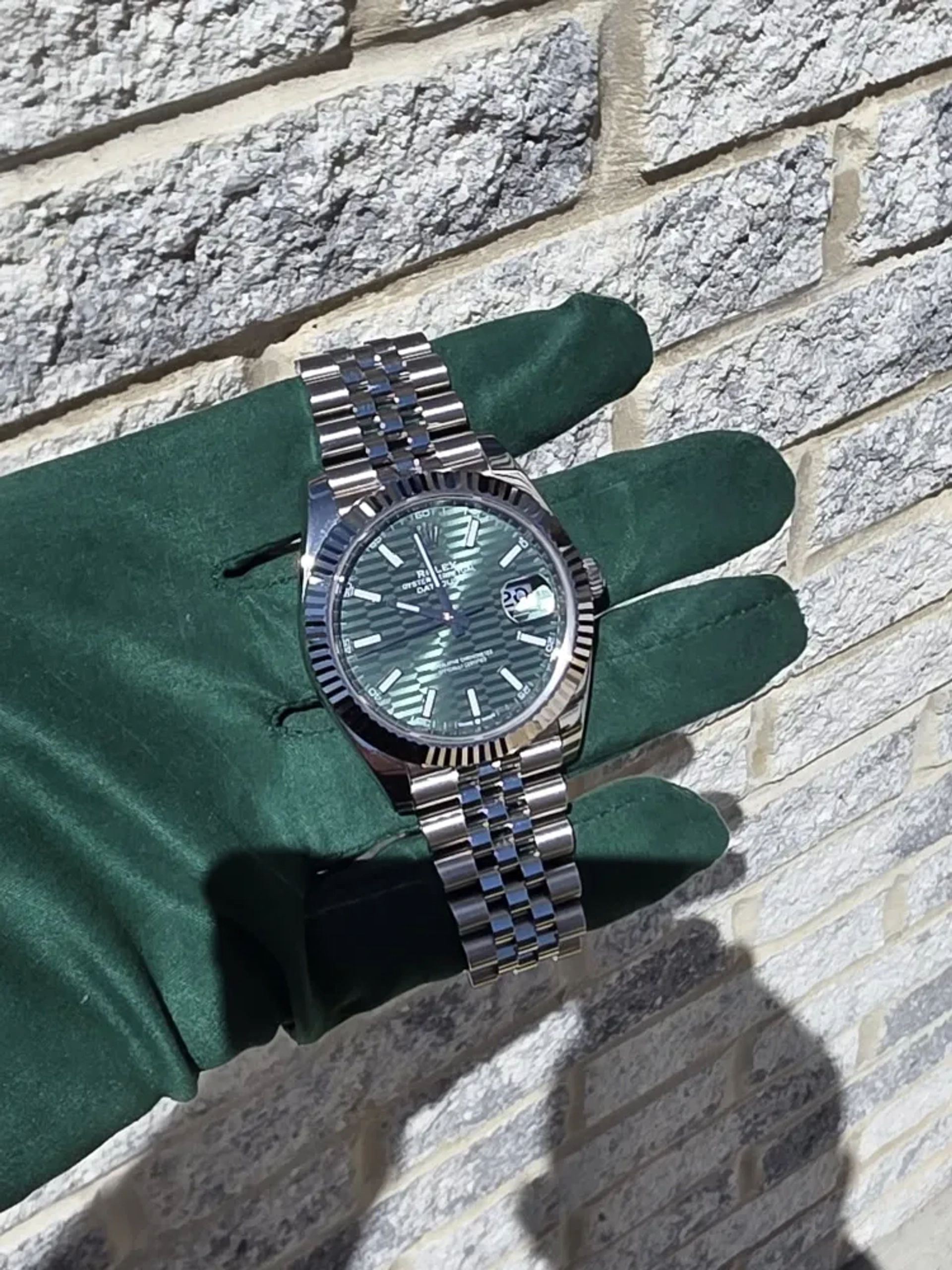 Watch Image