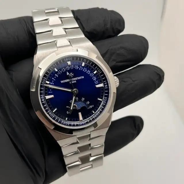 Vacheron Constantin Overseas